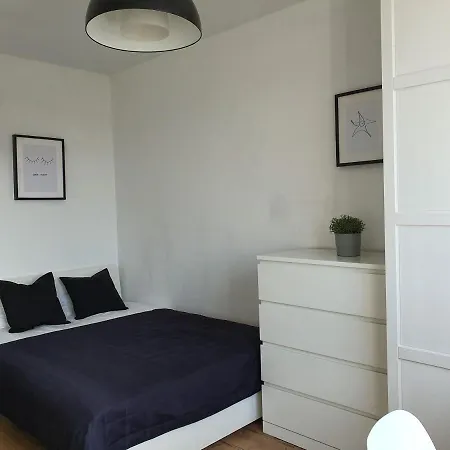 Duzy Apartament 16 Pietro Z Widokiem Na Morze I Miasto Apartment