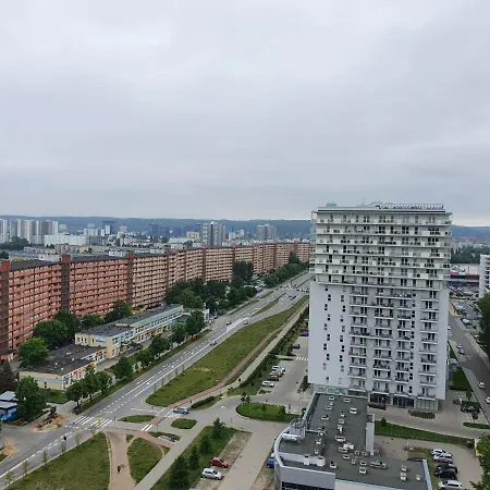 Apartament Duży Apartament 16 piętro z widokiem na morze i miasto *