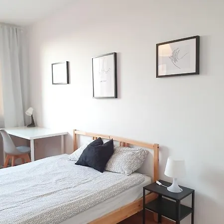 Duzy Apartament 16 Pietro Z Widokiem Na Morze I Miasto Apartment *